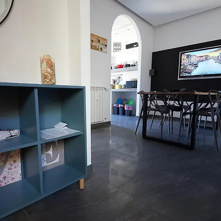 Apartman In Front Of St Peter's Square And Vatican Museums - Mypad In