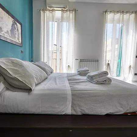 Apartment In Front Of St Peter'S Square And Vatican Museums - Mypad In Rome *